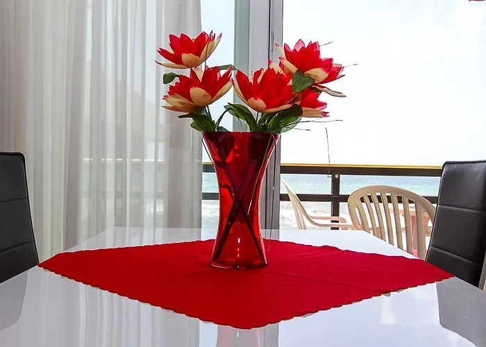 Апартаменты Carihuela